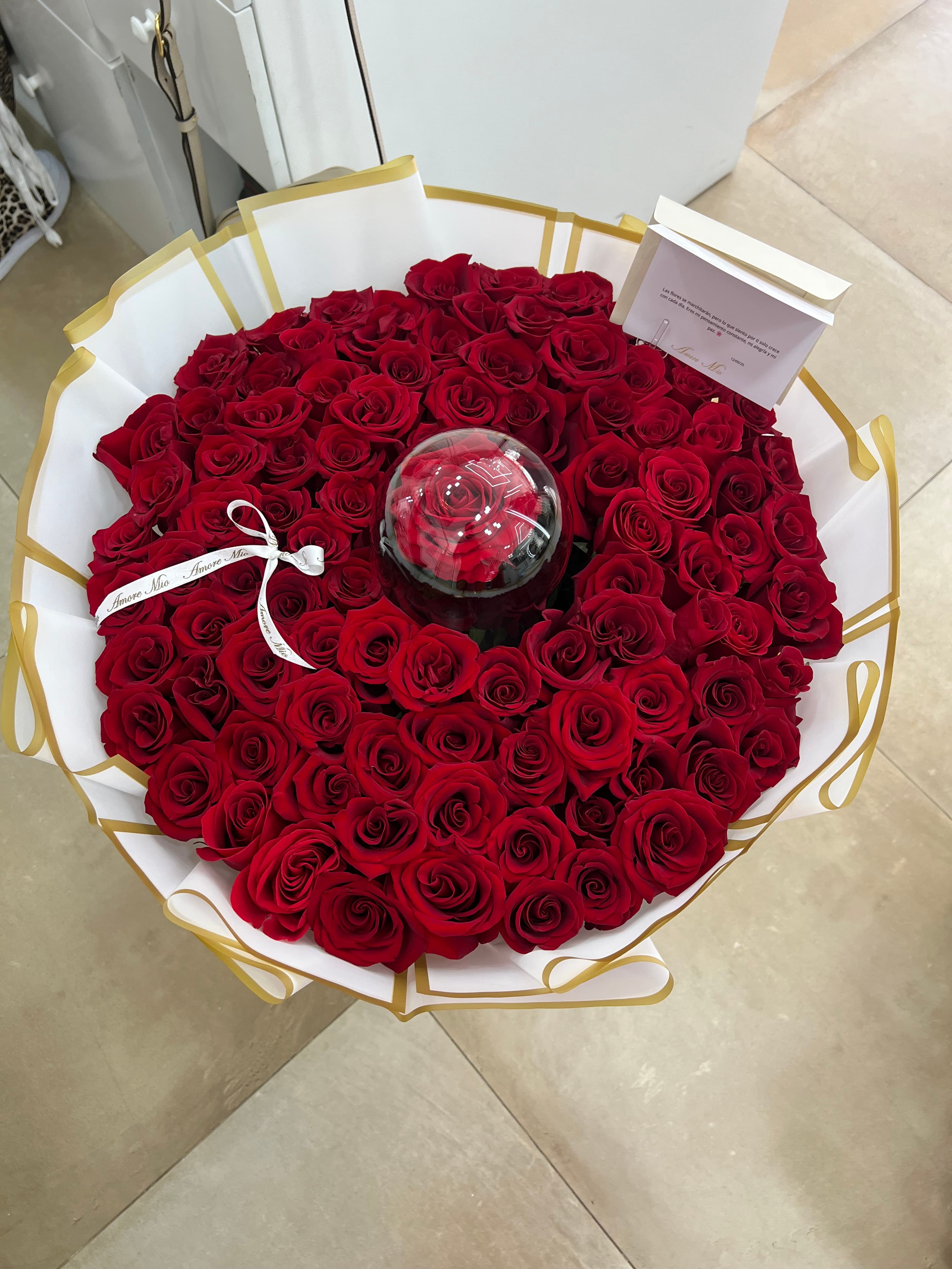 Rosas + rosa eterna